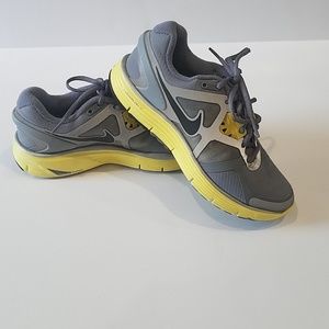 Nike lunarglide boys 5